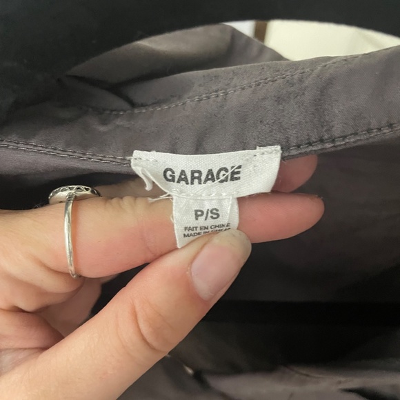 Garage collored t-shirt - Picture 3 of 3